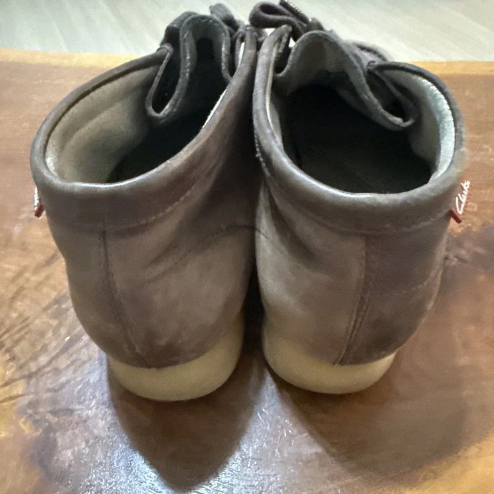 Clarks Men's Stinson Hi Beeswax Brown Leather Lace Up Chukka Boots Size 8.5M